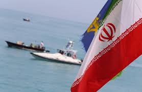 Les États-Unis saisiront les pétroliers et les navires marchands liés à l'Iran.