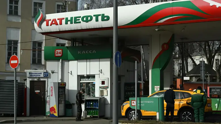 Choc énergétique en Russie : l'un des plus grands producteurs a instauré des limites strictes.