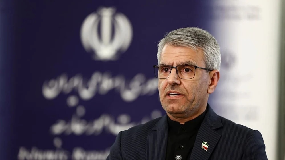 Baghaei : l’Iran n’a pas demandé de négociations avec les USA. Araghchi se rend à Oman.
