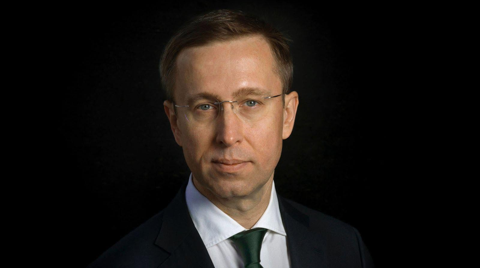 Ukraine : La nomination du ministre de la Défense ukrainien est reportée, Serhii Koretskyi étant approuvé comme Premier ministre.