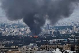 Le CENTCOM indique que les États-Unis frappent plus de 9 000 cibles en Iran.