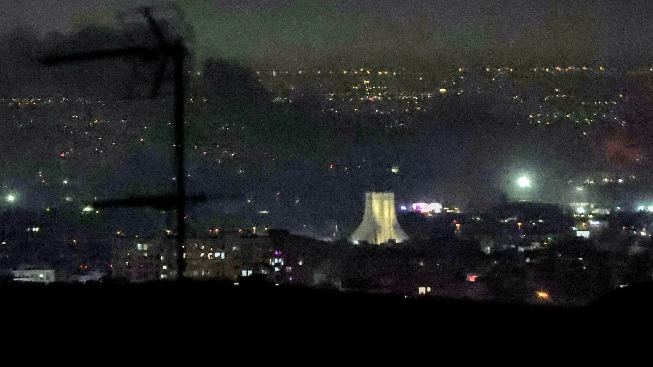 Coupures de courant à Téhéran et Kabaj.