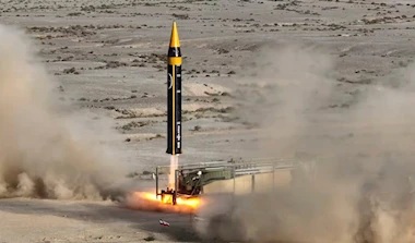 L’Iran frappe 8 cibles américaines au Koweït et à Bahreïn en riposte à l’agression américaine qui viole le Mémorandum d’entente