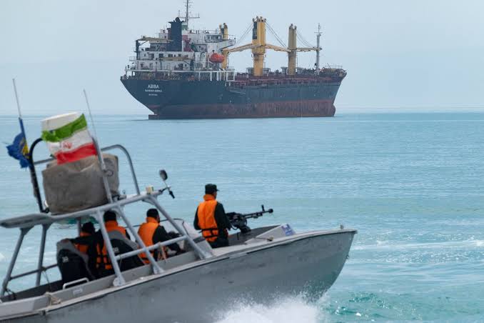 Le Conseil de l'Organisation maritime internationale a rejeté la revendication de souveraineté de l'Iran sur le détroit d'Ormuz.