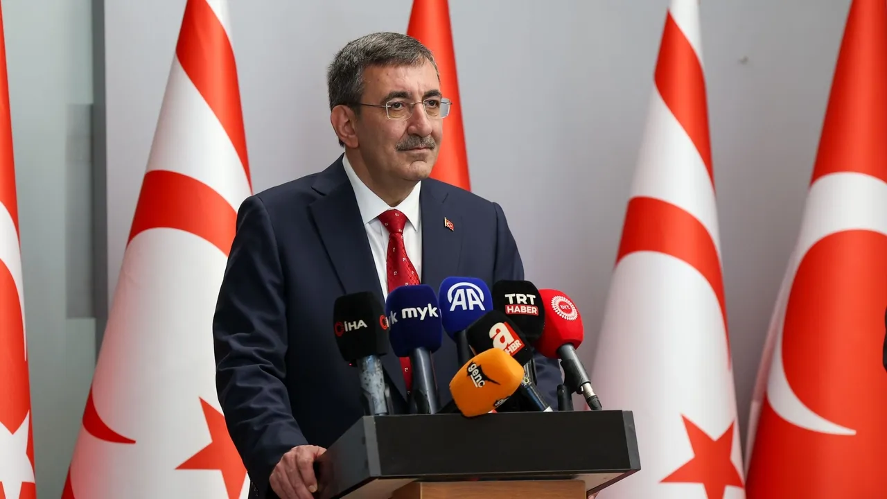 La Türkiye rejette la résolution du Parlement européen sur l'opération de paix à Chypre en 1974.