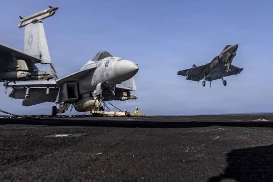 Porte-parole du CENTCOM : Nous avons progressé dans le déminage des mines des Gardiens de la révolution.