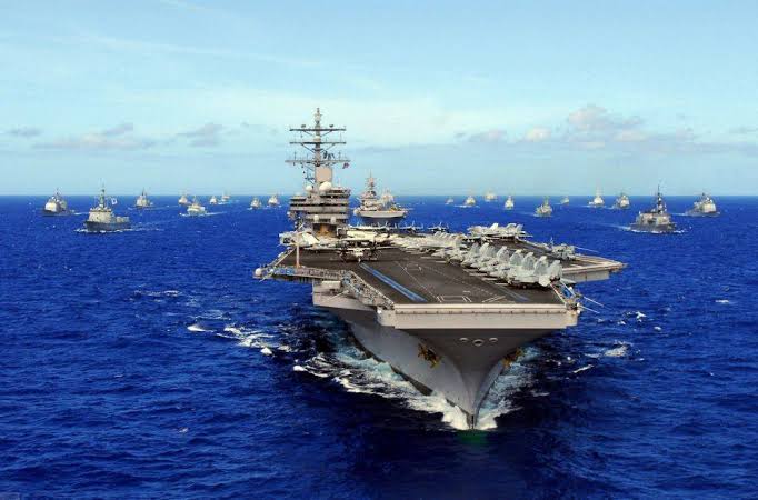 La marine américaine retire d'Internet les informations concernant ses commandants.