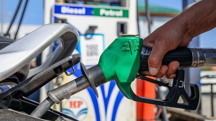 Les prix du pétrole chutent et les actions bondissent après l'annonce d'un accord entre les États-Unis et l'Iran