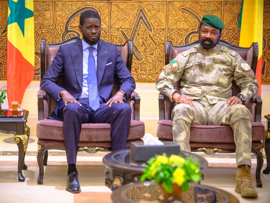 Le Président Bassirou Diomaye Faye à Bamako pour une visite de travail et de solidarité.