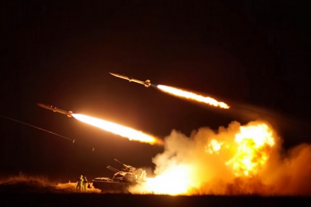 Iran : les Gardiens de la Révolution affirment avoir visé le porte-avions américain Abraham Lincoln