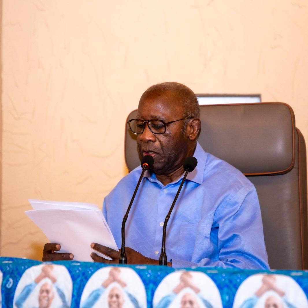 Côte d'Ivoire : le Président Laurent Gbagbo nomme les SGA de district et le Vice Président en charge  du Nord.