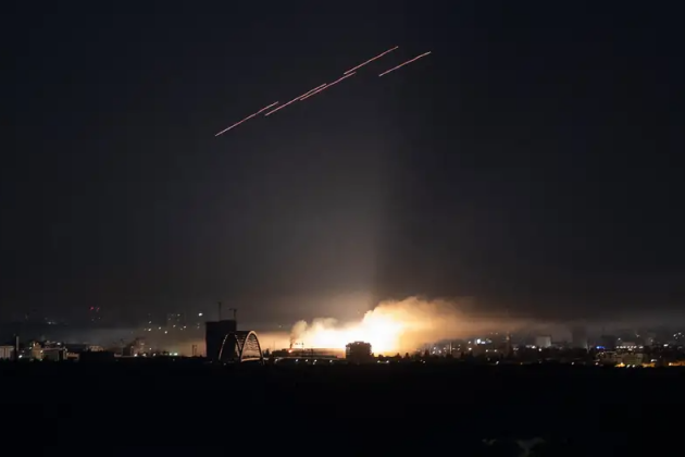 Une série de frappes aériennes massives ont été menées sur le territoire ukrainien durant la nuit.