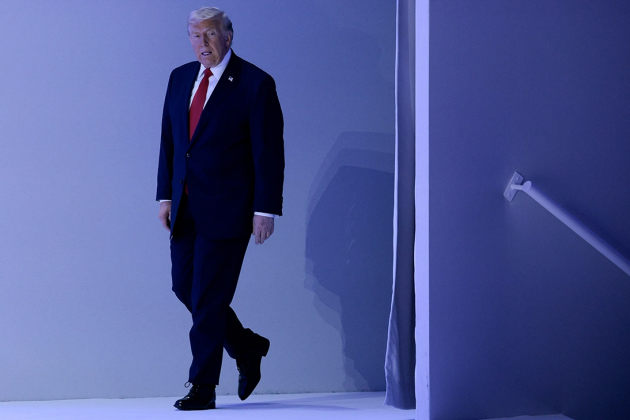 Trump annonce que la Russie était prête à entamer prochainement des pourparlers de paix avec l'Ukraine.