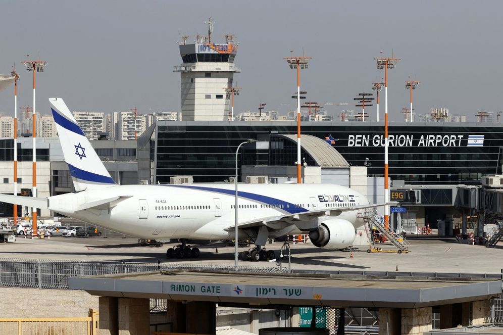 Israël lève les restrictions d'atterrissage des avions ravitailleurs américains à l'aéroport Ben Gourion.