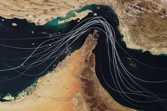 Le trafic maritime dans le détroit d'Ormuz a diminué après l'escalade des conflits entre l'Iran et les États-Unis.