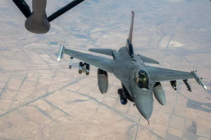 CENTCOM : La dernière série d'attaques américaines contre des positions de la République islamique est terminée.