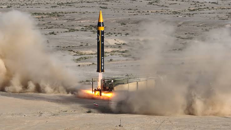 CGRI : Nous avons détruit plusieurs cibles militaires américaines au Bahreïn et au Koweït.