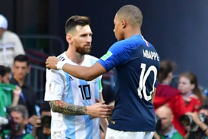 Messi ou Mbappé ; qui sera le meilleur buteur de la Coupe ?