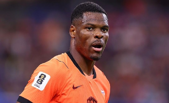 Le Real Madrid recrute Dumfries en provenance de l'Inter Milan.