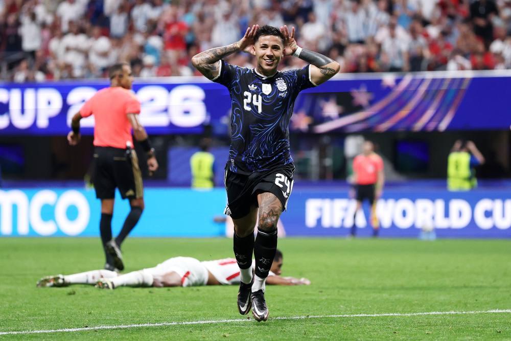 Angleterre 1-2 Argentine ; Messi et l'Argentine atteignent la finale de la Coupe du monde pour la deuxième fois consécutive
